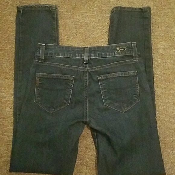 Paige Skyline Skinny Jeans