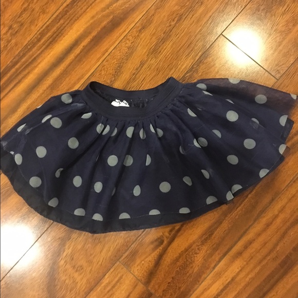 Children's Place navy polka dotted skirt