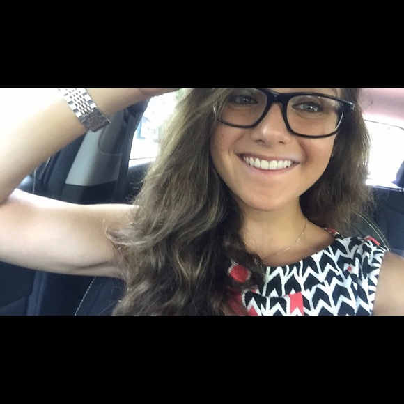 Meet your Posher, Sam - Picture 1 of 1