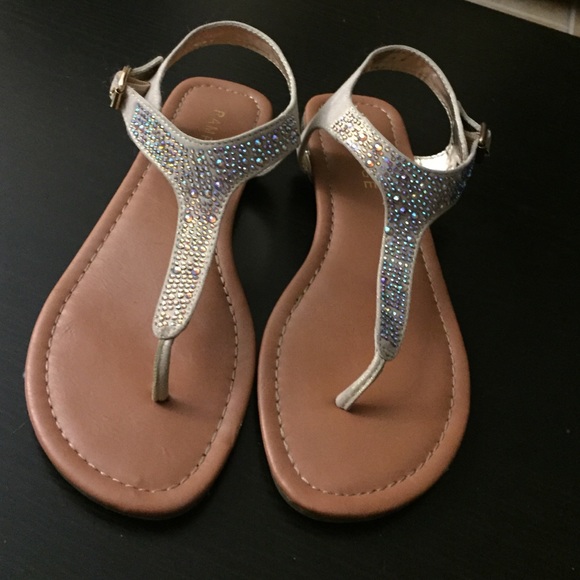 Host Pick✨ Rampage Sandals - Picture 2 of 2