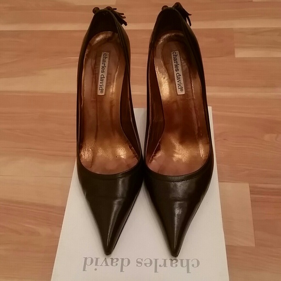 Charles David brown leather tassel heels