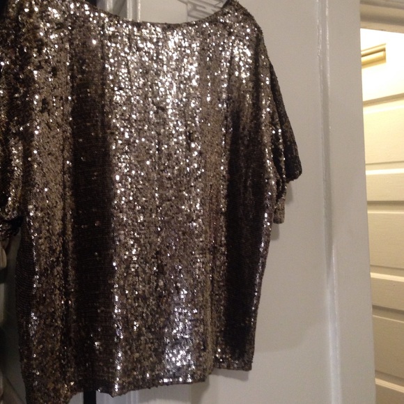 NWT DAZZLING  BLOUSE gold khaki color - Picture 3 of 3