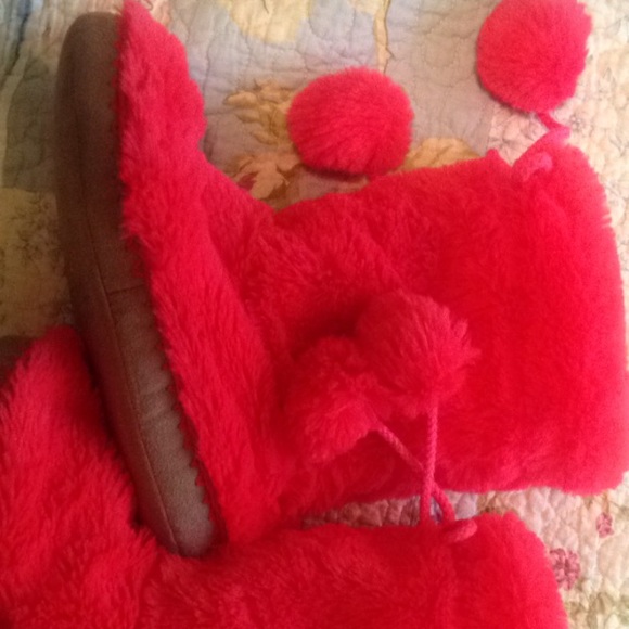 Girls Old Navy Slippers