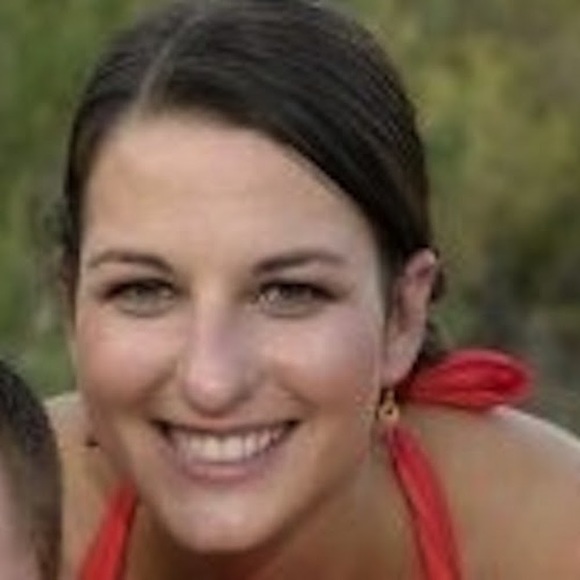 Meet your Posher, Justine