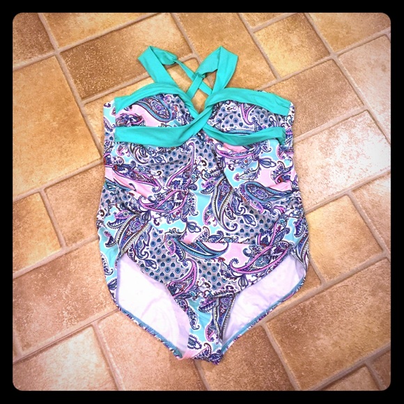 VM Size 22 Pink and Teal Paisley Swimsuit 1 Piece