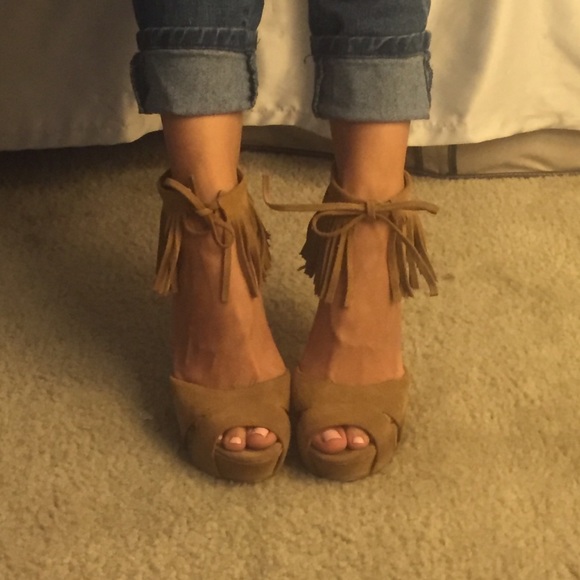 Steve Madden Fringe Heels