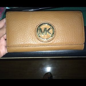 MK wallet