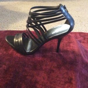 PRICE SLASH!! Sexy Aldo Heel