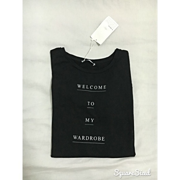 Black tee