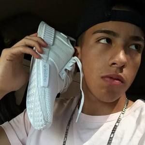 Meet your Posher, Brandon