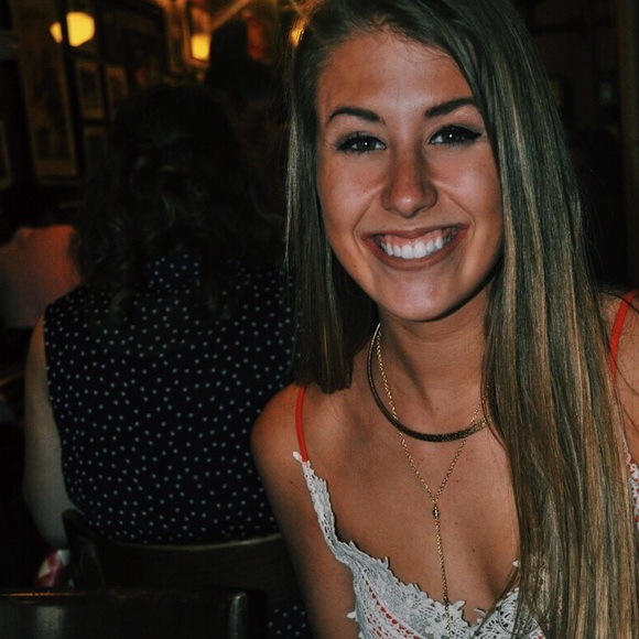 Meet your Posher, Cindy