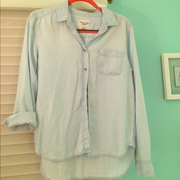 American eagle chambray shirt