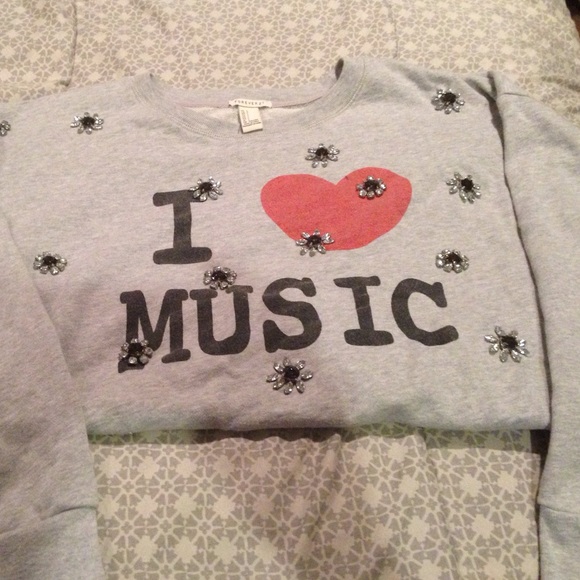 Forever 21 sweatshirt