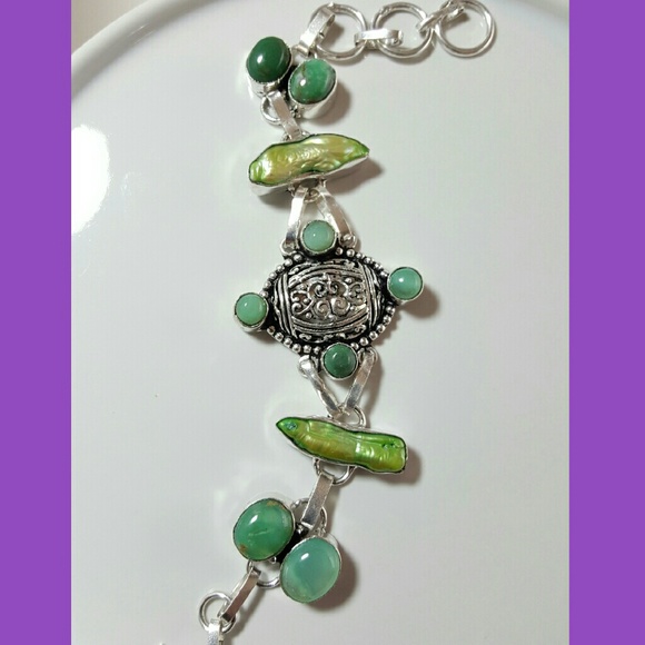 Green Chalcedony Keshi Pearl silver bracelet - Picture 2 of 4