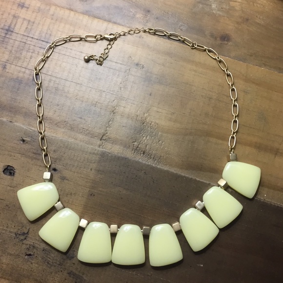 Green and gold necklace