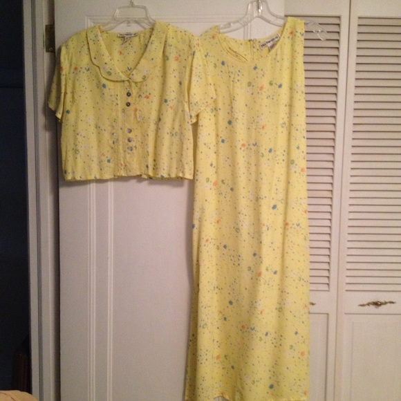 Spring/Summer Dress, two piece - Picture 2 of 4