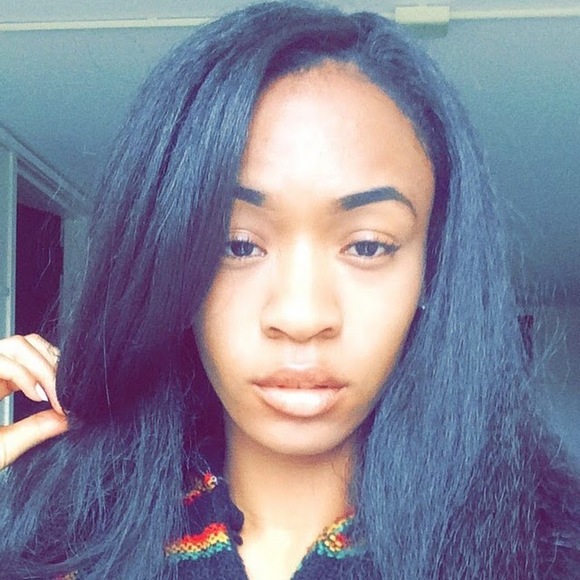 Meet your Posher, Danelle