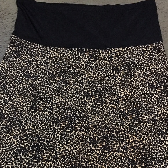 Leopard print skirt