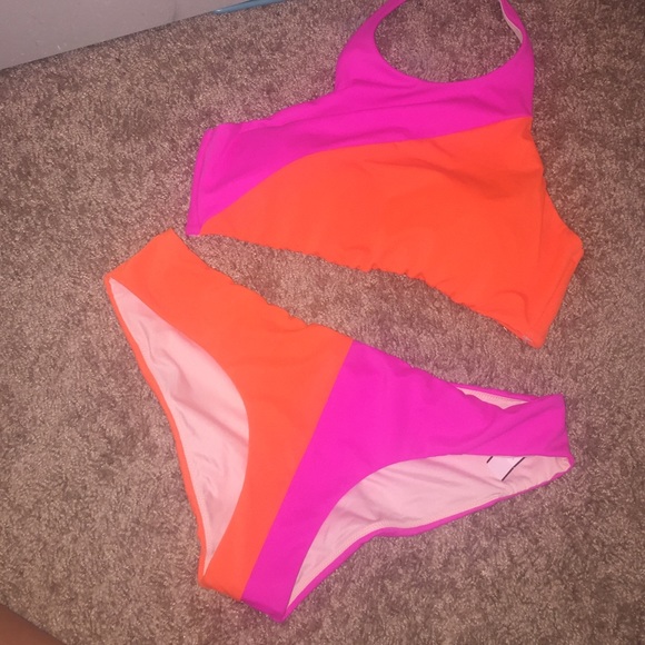 Victoria's Secret bikini