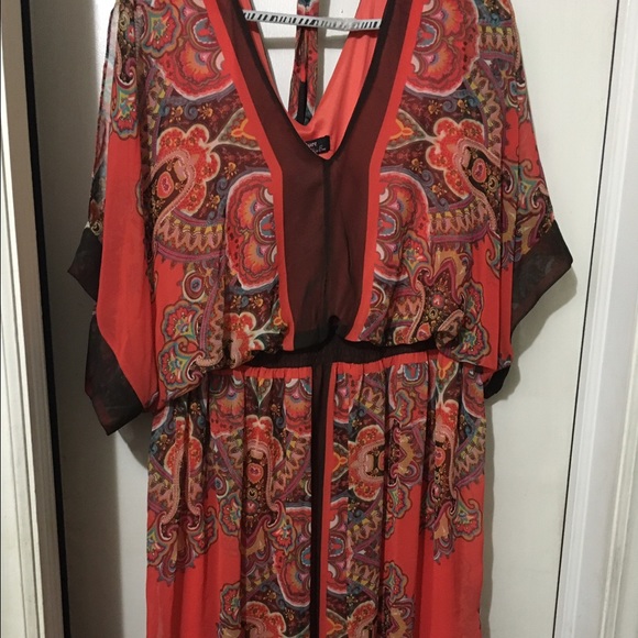 Design orange dress