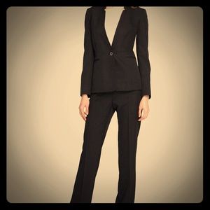 Theory suit