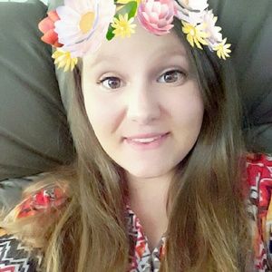 Meet your Posher, Noelle