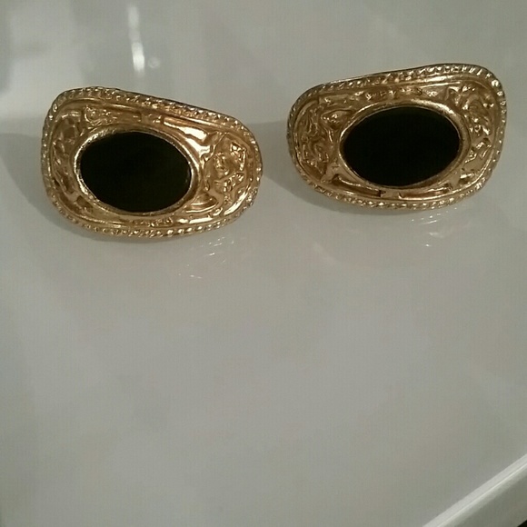 Clip on earrings