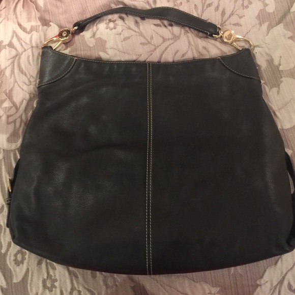 Dooney & Bourke purse