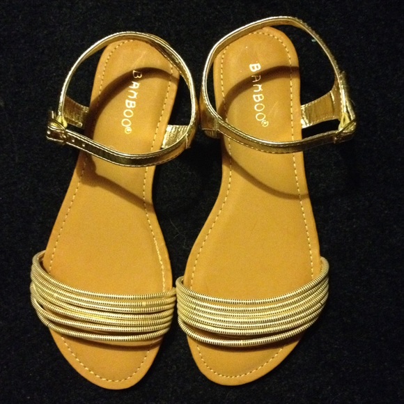 Gold strappy sandal BRAND NEW