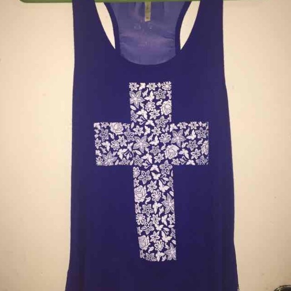 Cross Tank