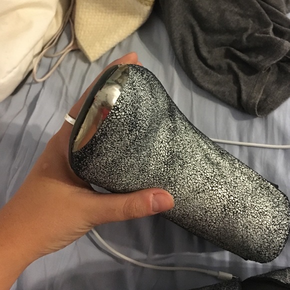 SOLD - Picture 4 of 4