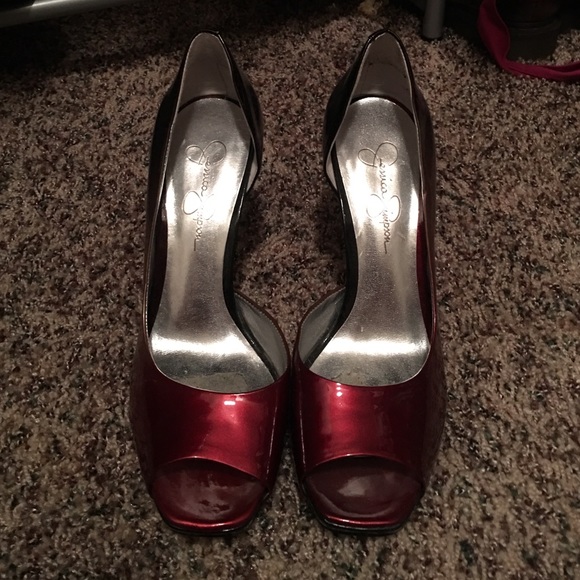 Jessica Simpson heels - Picture 1 of 3