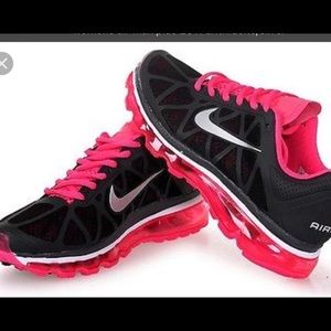 🎉FLASH SALE🎉 Women's Air max + 2011