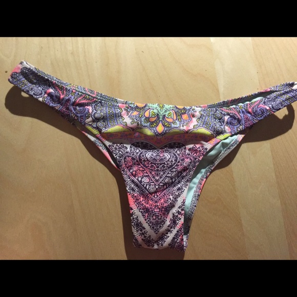 Victoria's Secret Itsy Bikini Bottom