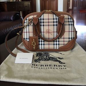 💯% Authentic Burberry Orchard satchel.
