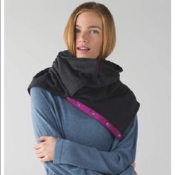 Lulu Lemon Vinyasa scarf
