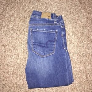 American Eagle Medium Wash Jeans