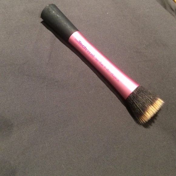 Stippling brush