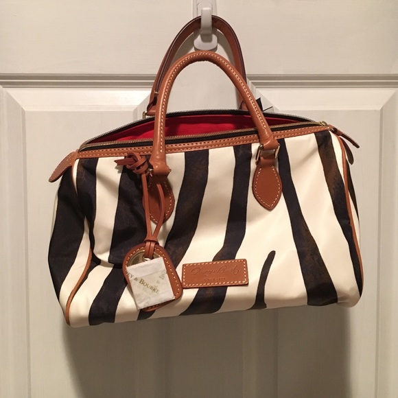 Dooney & Bourke Bag