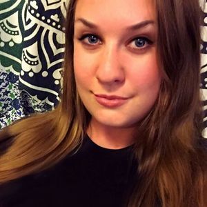 Meet your Posher, Kacie