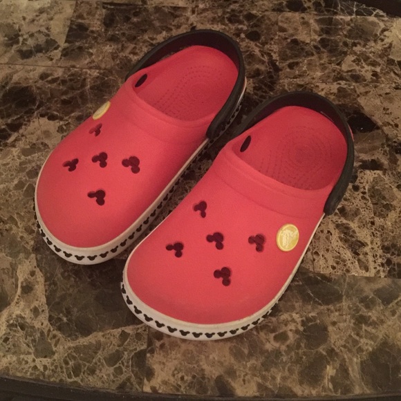 Mickey Mouse red Crocks