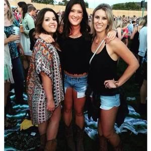 Meet your Posher, Brooke