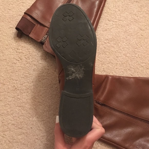 Naturalizer Boots - Picture 2 of 3