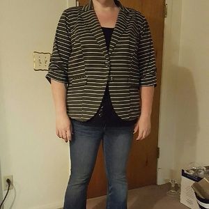 Horizontal stripe blazer
