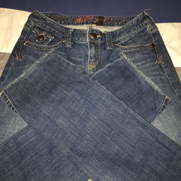 Jeans - Picture 2 of 7