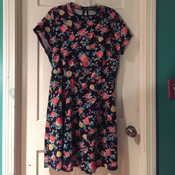 Forever 21 floral skater dress