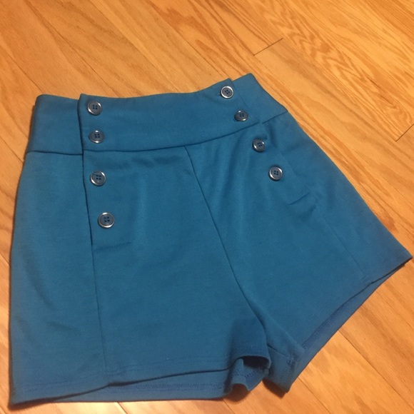 Button up sailor shorts