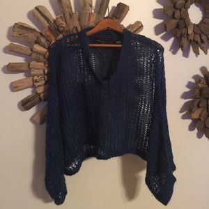 Victoria's Secret MODA Drapey sweater Size Medium