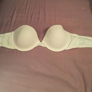 White strapless bra