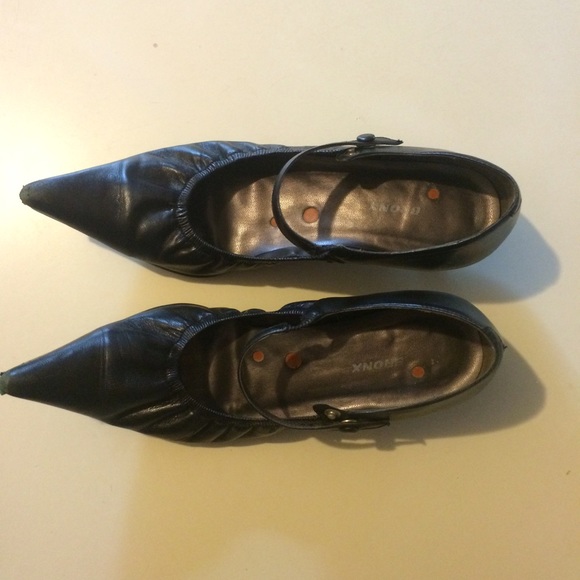 Bronx genuine leather flat Mary Janes